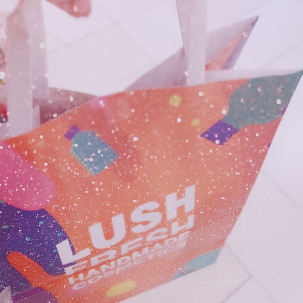 Lush名古屋parco店 名古屋市中区の化粧品店