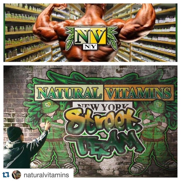 Снимок сделан в Natural Vitamins пользователем Natural Vitamins (. 10/13/2015