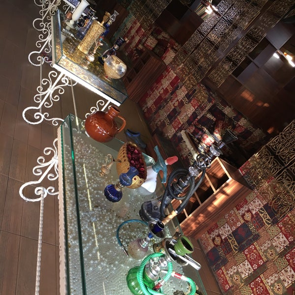 Foto diambil di Meşk Cafe&amp;Restaurant oleh Kubilay Ö. pada 8/1/2017