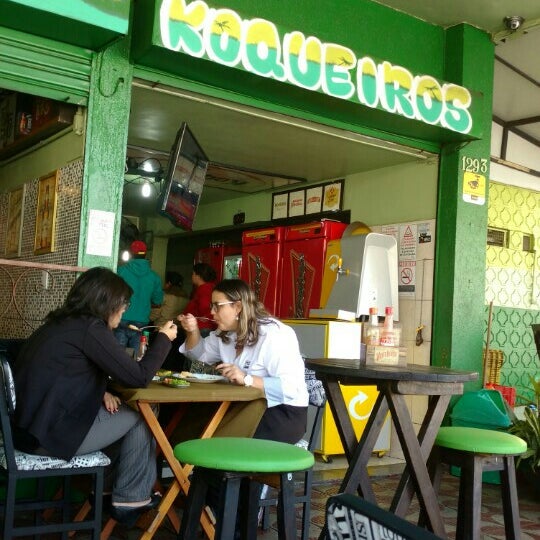 รูปภาพถ่ายที่ Koqueiros Bar โดย Sérgio Eduardo B. เมื่อ 7/4/2016