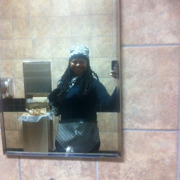 Photo taken at RaceTrac by 🍫🍒 chocoveredcherry . on 12/24/2012