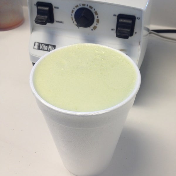 100 Juice Bar and Grill Juice Bar in El Paso