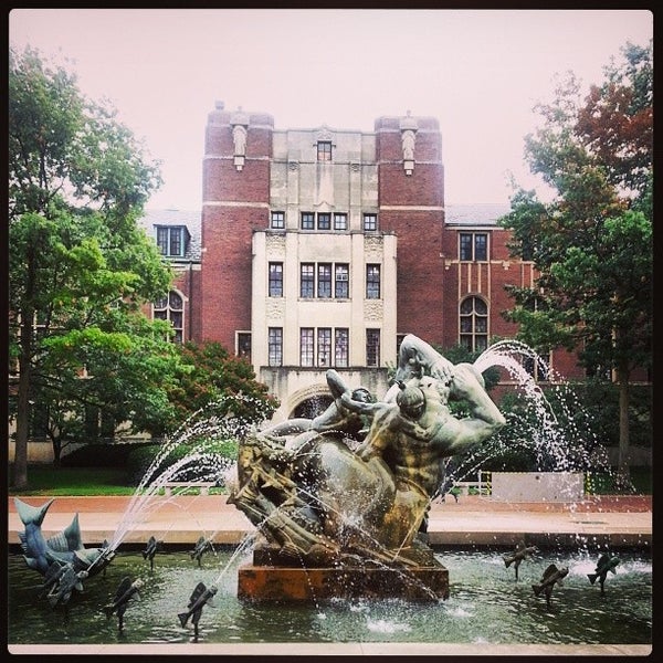 9/30/2013にAlex P.がUniversity Of Michigan Alumni Associationで撮った写真