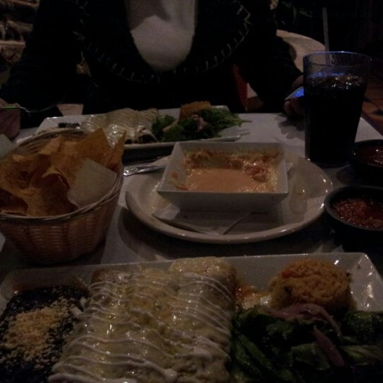 Photo taken at El Sol De Tala Traditional Mexican Cuisine by Bobby B. on 11/6/2012