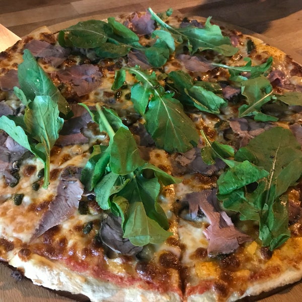9/20/2018 tarihinde Ozge B.ziyaretçi tarafından Pizza Fellas'de çekilen fotoğraf
