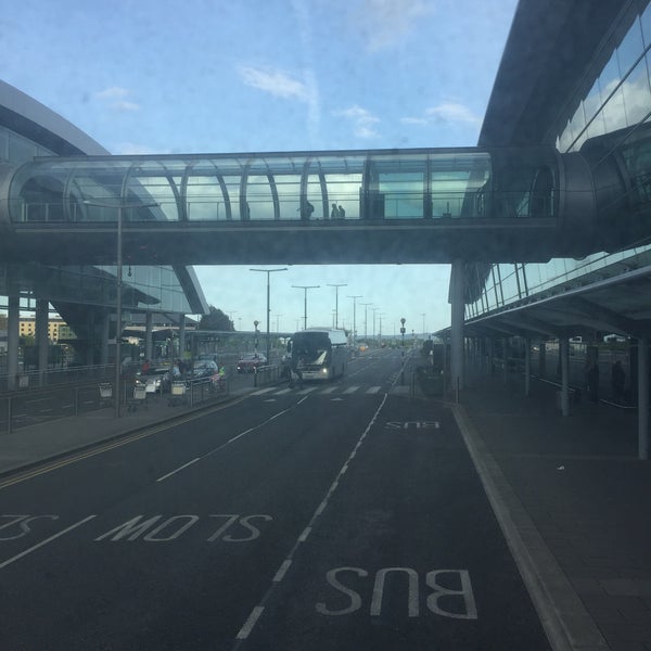 Foto diambil di Flughafen Dublin (DUB) oleh Martyn H. pada 5/14/2017