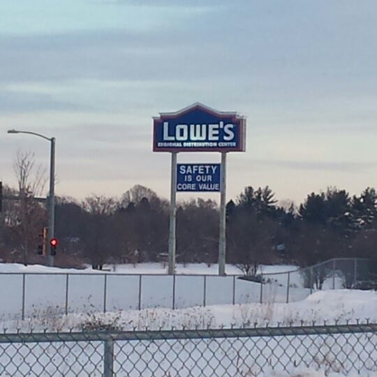 Lowe's Regional Distribution Center Rockford, IL