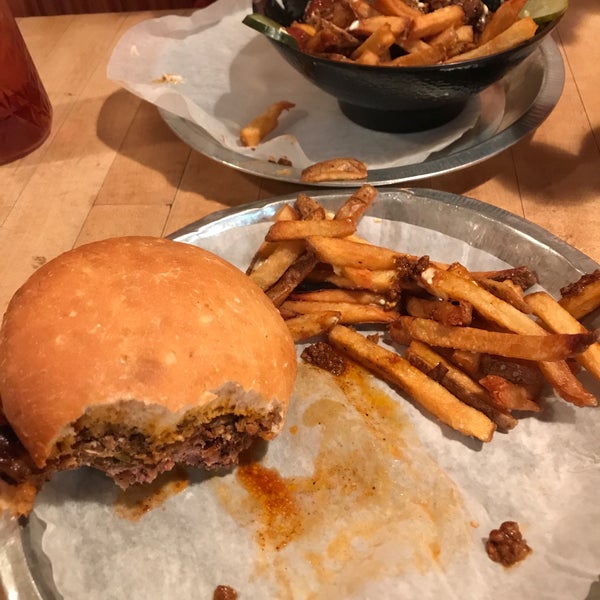Photo taken at Bull City Burger and Brewery by Will W. on 12/22/2019