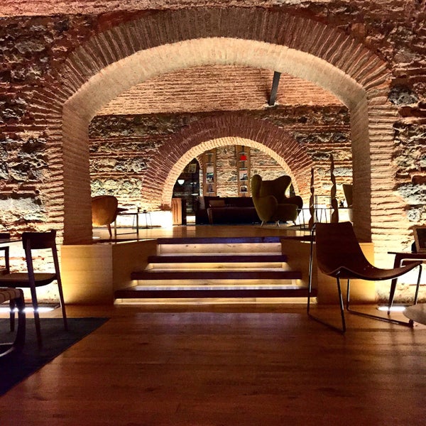 รูปภาพถ่ายที่ The Pera Hotel โดย Köksal Ö. เมื่อ 9/1/2015