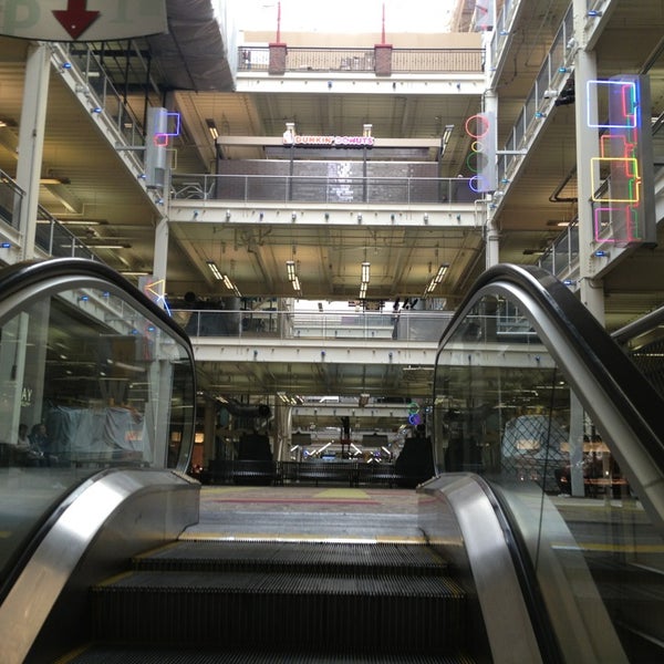 Photos at Palisades Center Mall 142 tips