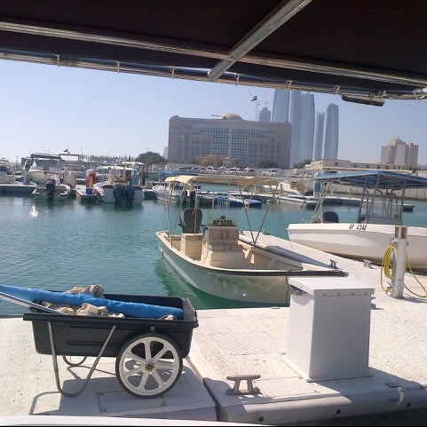 Das Foto wurde bei The Yacht Club نادي اليخوت von S.S am 3/15/2013 aufgenommen