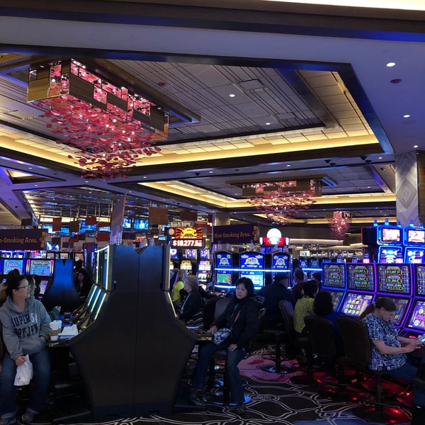 Foto diambil di Graton Resort &amp; Casino oleh Ron N. pada 2/24/2019