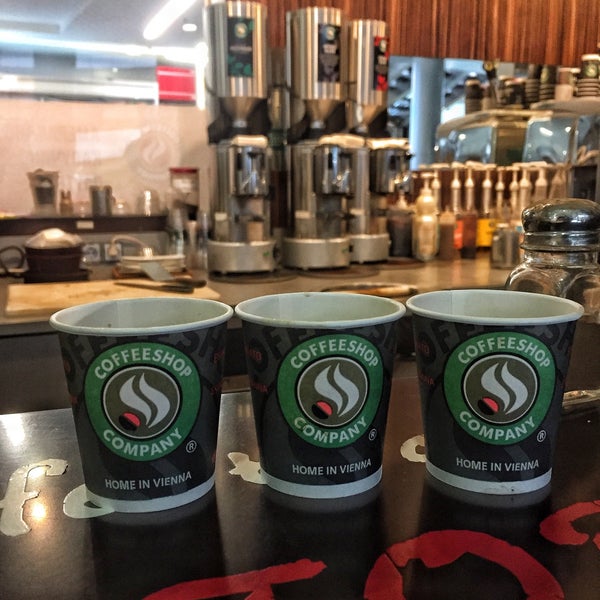 Favorit Motors Coffeeshop