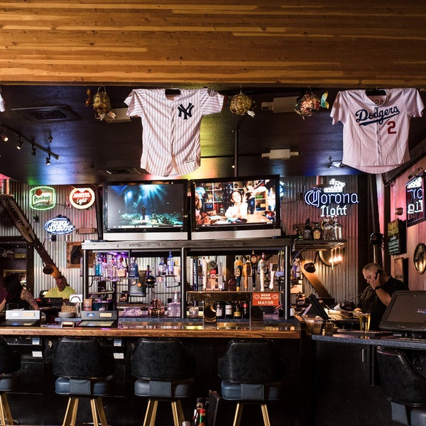 Shucks Tavern & Oyster Bar Durango Rd Centennial Hills 7155 N