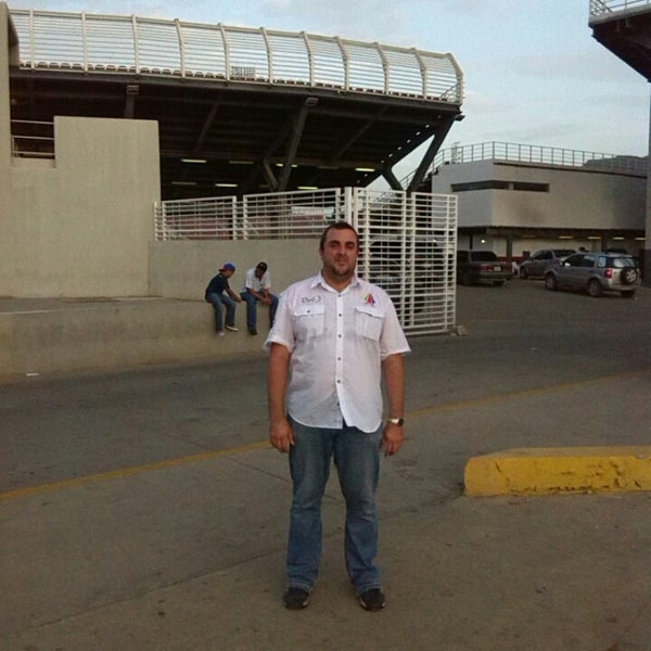 Photo taken at Estadio Olímpico Gral. José Antonio Anzoátegui by Flamel C. on 7/24/2013