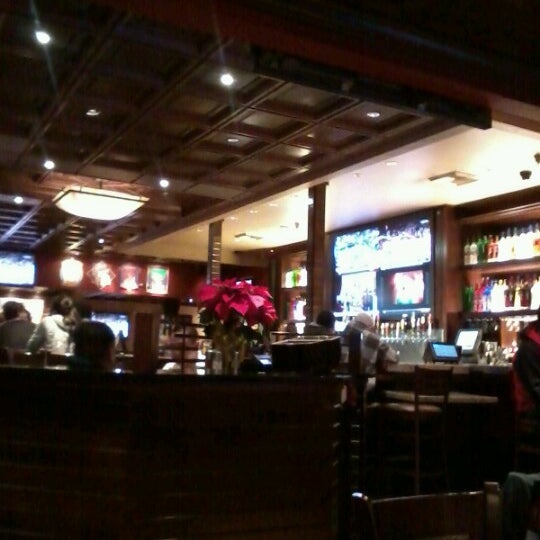 Photo taken at BJ&#39;s Restaurant &amp; Brewhouse by Cupcake S. on 12/1/2012