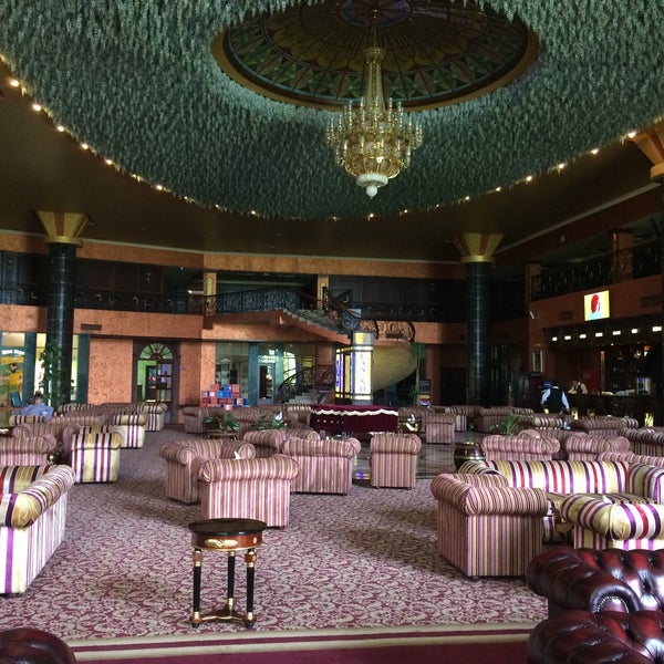 Golden Palace - Аэропорт - 1 tip from 48 visitors