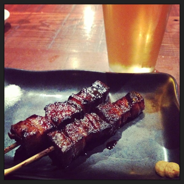 Charcoal Grilled Pork Belly ( buTAbara: 豚バラ) & Sapporo please. Life is good.