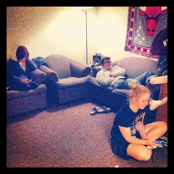 Forest Lane Apartments 3640 Colonel Glenn Hwy