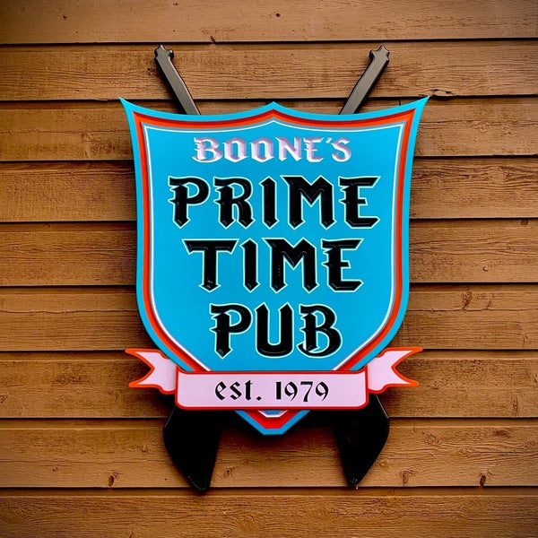 Photo taken at Boone&#39;s Prime Time Pub by Shan O. on 7/29/2023