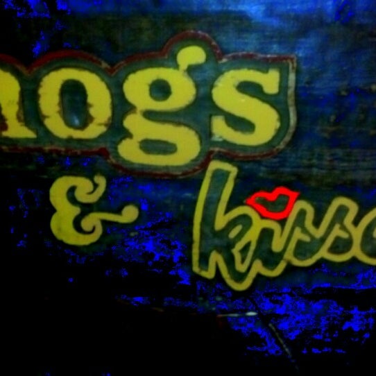 Photo taken at Hogs &amp; Kisses by Shan O. on 6/6/2013
