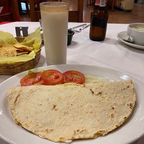2/26/2020 tarihinde D Alexander C.ziyaretçi tarafından Las Pichanchas Restaurante'de çekilen fotoğraf