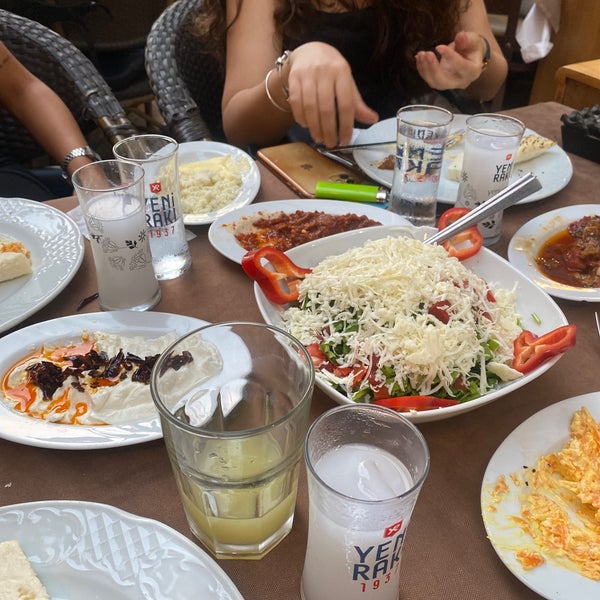 8/8/2023 tarihinde Ebru E.ziyaretçi tarafından Zervan Restaurant &amp; Ocakbaşı'de çekilen fotoğraf