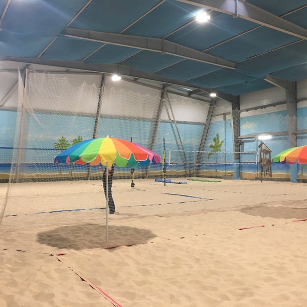 Photo taken at Всесезонный центр пляжного спорта «Песок» by Оля М. on 11/23/2018
