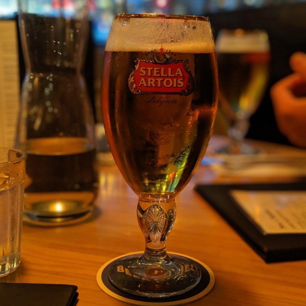 Photo taken at Earls by Allan H. on 7/15/2019