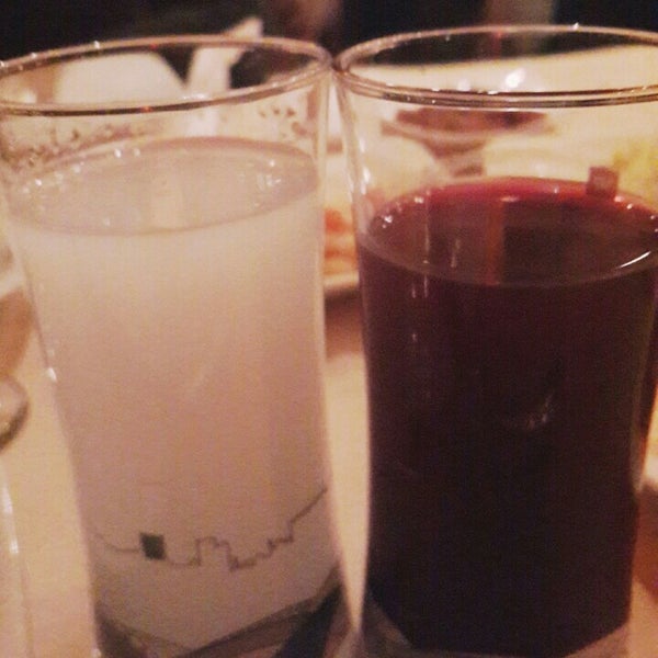 Foto diambil di Işıkhan Restaurant oleh Begoli M. pada 4/11/2015