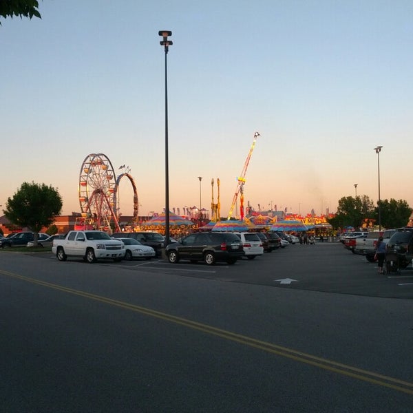 Carnival At Mid Rivers Mall (Now Closed) Amusement Park