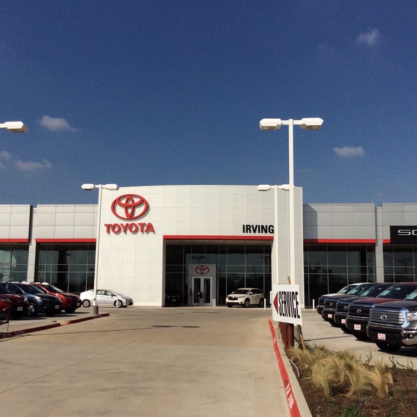 Das Foto wurde bei Toyota of Irving von Toyota of Irving am 1/27/2015 aufgenommen
