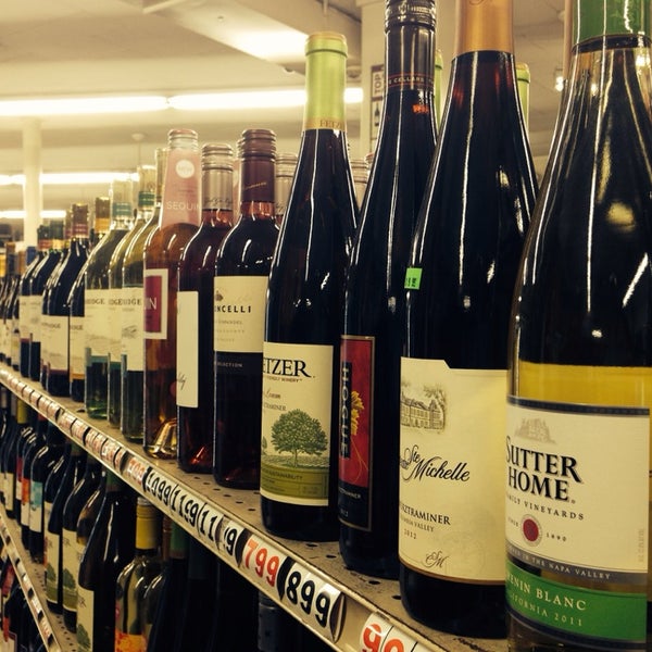 Sharrett's Liquors St. Anthony 2389 University Ave W