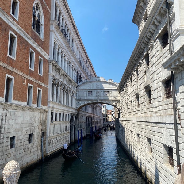Photo taken at Bridge of Sighs by JH H. on 7/30/2023