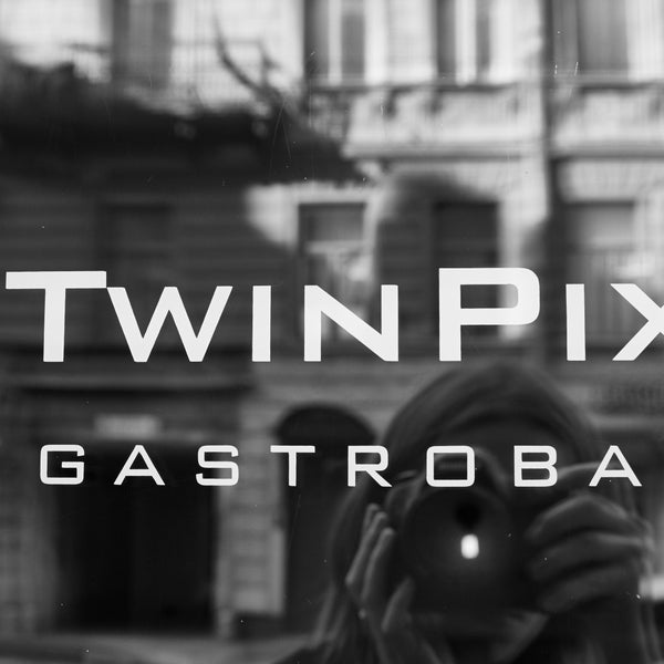 twinpix_gastro#TwinPix #Gastrobar #bar #spb Когда до цели один шаг, когда вкус и эмоции зашкаливают - TwinPix пре-открытие.