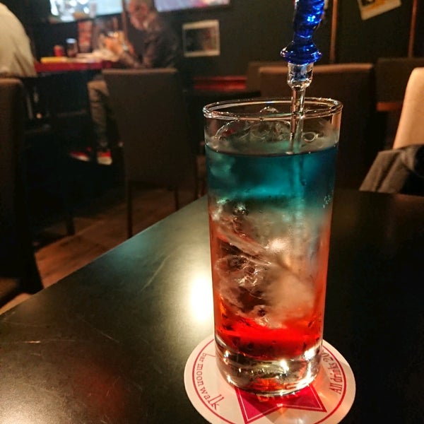 bar moon walk 新宿歌舞伎町店>