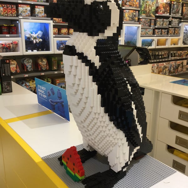 LEGO Store - 1000 Ross Park Mall Dr Ste D04