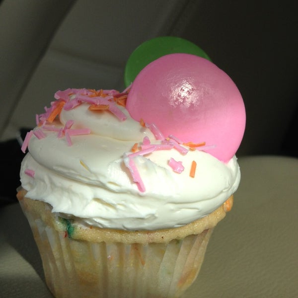 Gateaux Specialty Cakes Pastries Bakery In Denver Gateaux Specialty Cakes Pastries Bakery In Denver