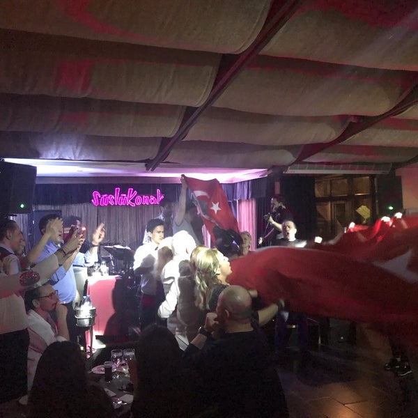 4/13/2019 tarihinde DJ I.ziyaretçi tarafından Süslü Konak'de çekilen fotoğraf