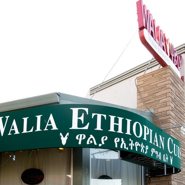 Foto tirada no(a) Walia Ethiopian Cuisine por Walia Ethiopian Cuisine em 5/23/2017