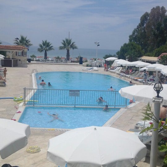 Photo taken at Hotel Club Mersin Beach by Bünyamin E. on 6/14/2014