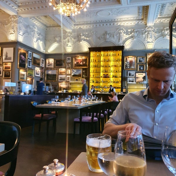 Photo taken at Berners Tavern by Julie T. on 7/16/2021