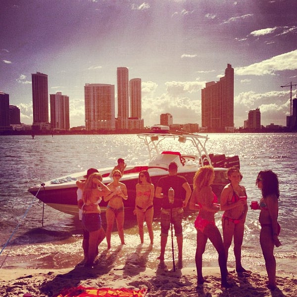 Picnic Island