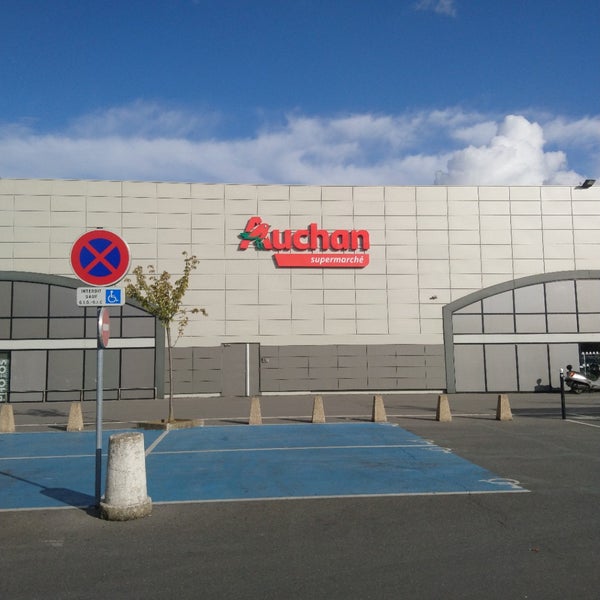 Photos At Les Halles D Auchan Avenue Sylvie