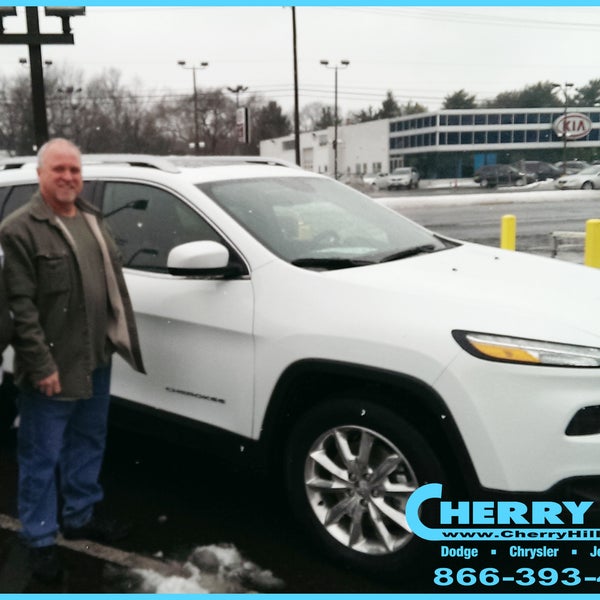 Congratulations to the Reed Family who beat the snow and bought themselves a brand-new 2014 Jeep Cherokee! Salesperson: Dan Carl