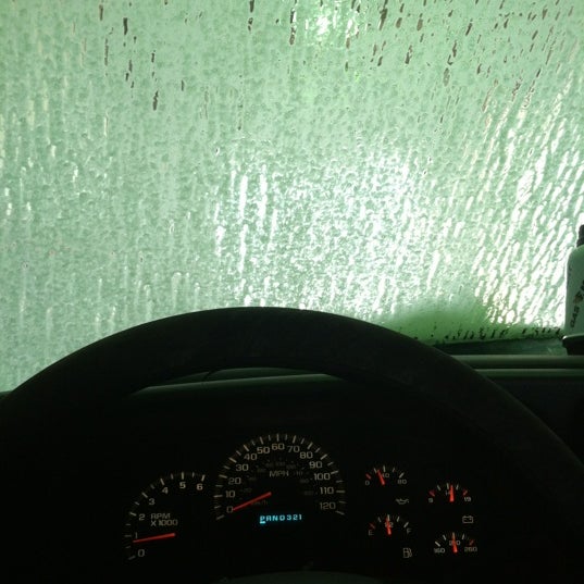 Mills Car Wash 8263 85th Ave N