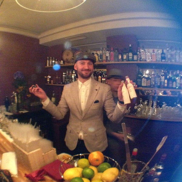 5/12/2013에 Андрей님이 Gin Tonic에서 찍은 사진