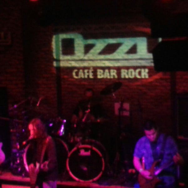 5/4/2013にKike G.がOzzy Bar Rockで撮った写真