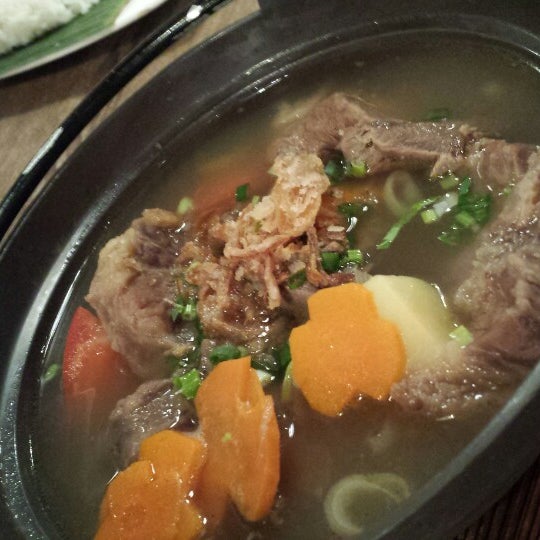 First time to taste an Ox Tail Soup and it's delicious!
