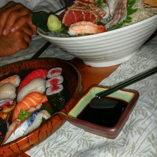 Photo taken at Kazu Restaurant - Japanese Cuisine by Omer A. A. on 9/1/2014